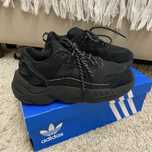 кросівки Adidas ZX22, 37 розмір, 23 см