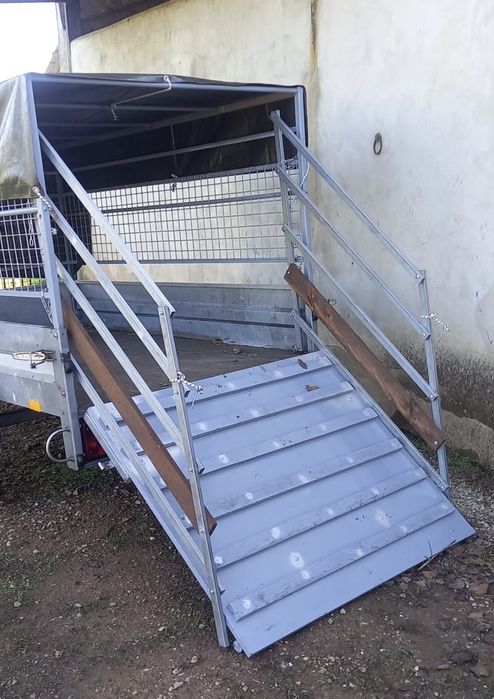 Atrelado de carga Stema