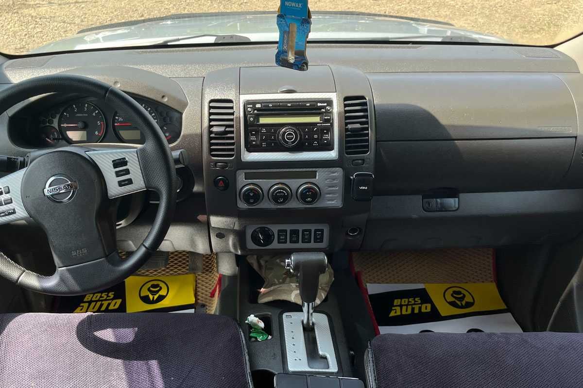 Nissan Navara 2008