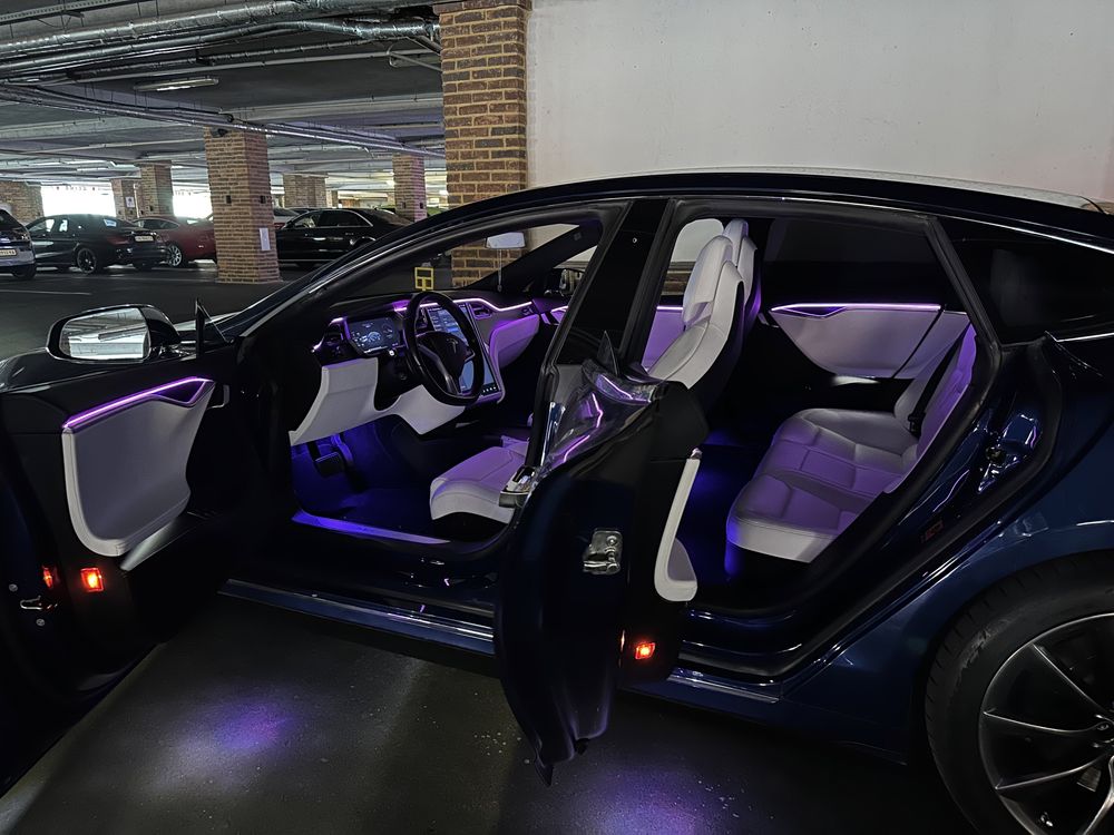 Контурная подсветка салона Tesla Model S 3 X Y Ambient LED RGB