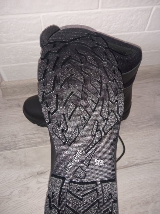 Черевики з високими берцями KROK L5117P чорні