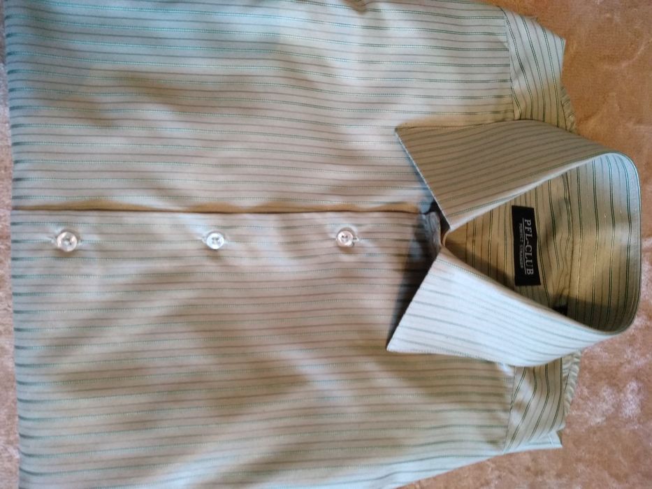 Продам новую  рубашку