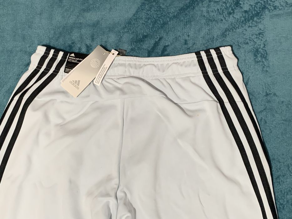 Calças Adidas Novo