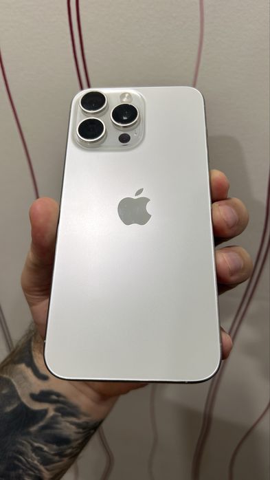 Apple Iphone 15 pro max 256 White Titanium