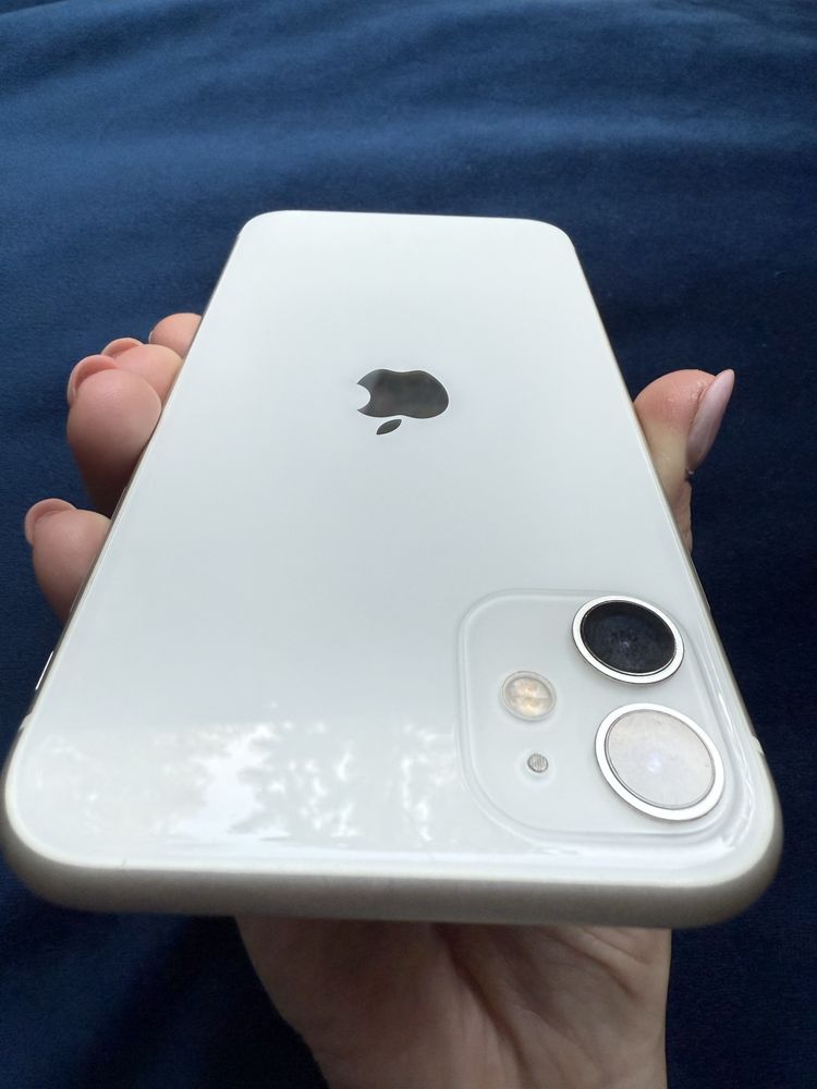 Iphone 11 64gb, biały Iphone 11 super stan! Kompletny zestaw!