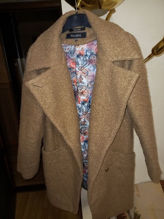 Продам тепленьке пальто