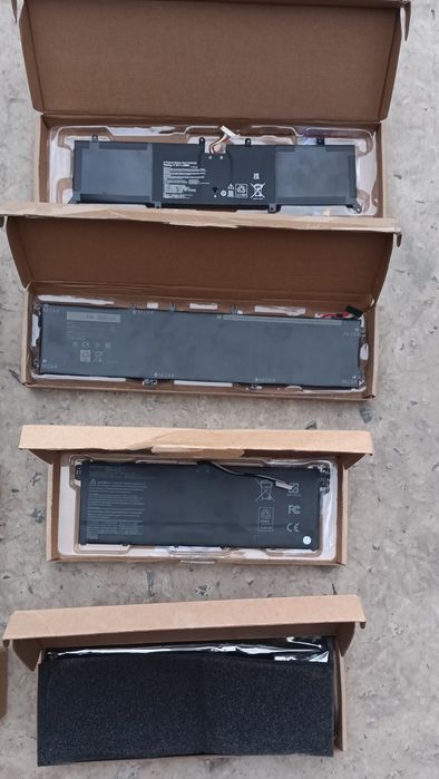 Батареи для ноутбуков разных моделей.