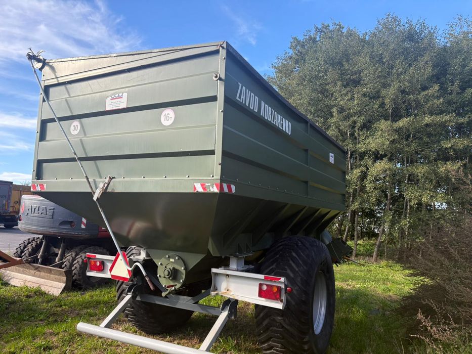 Przyczepa przeładowcza / wóz przeładowczy Kobzarenko PBN