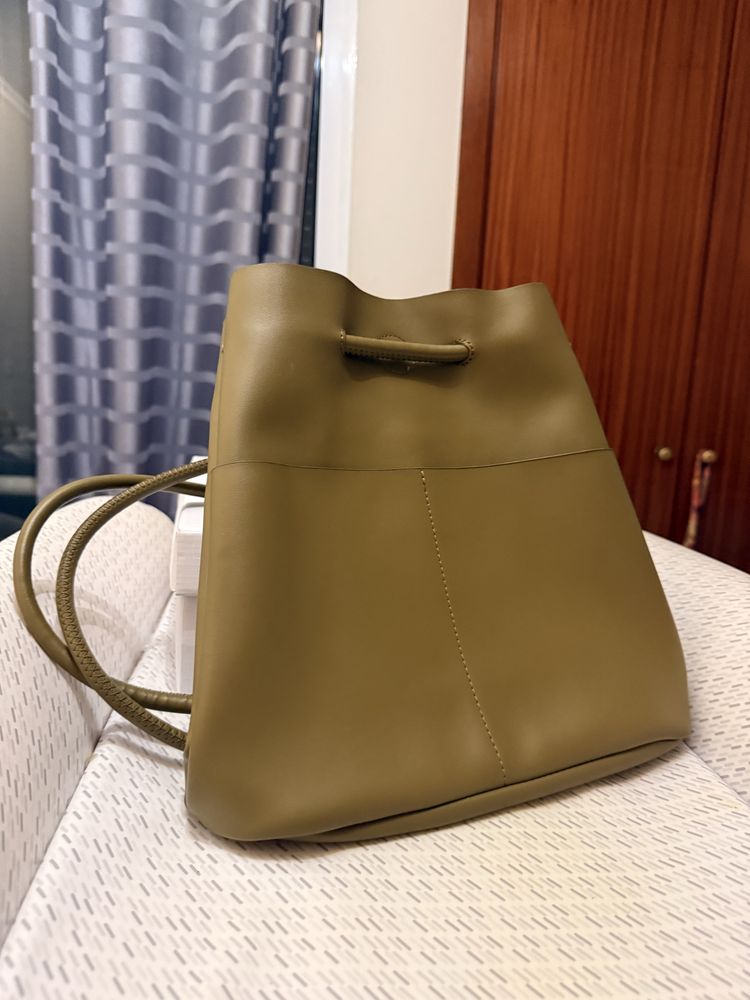 Bolsa/mochila pequena