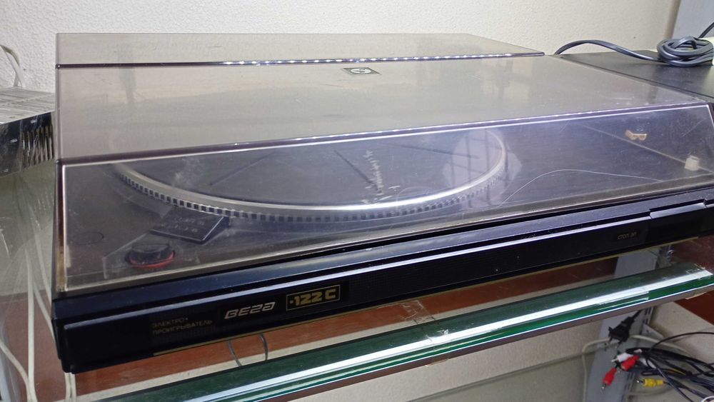 Виниловый проигрыватель Вега 122с