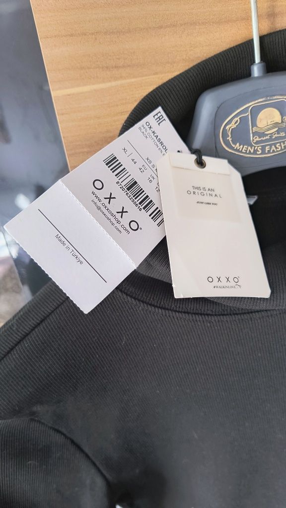 Sweter damski golf czarny Oxxo nowy z metkami czarny 42 44 XL