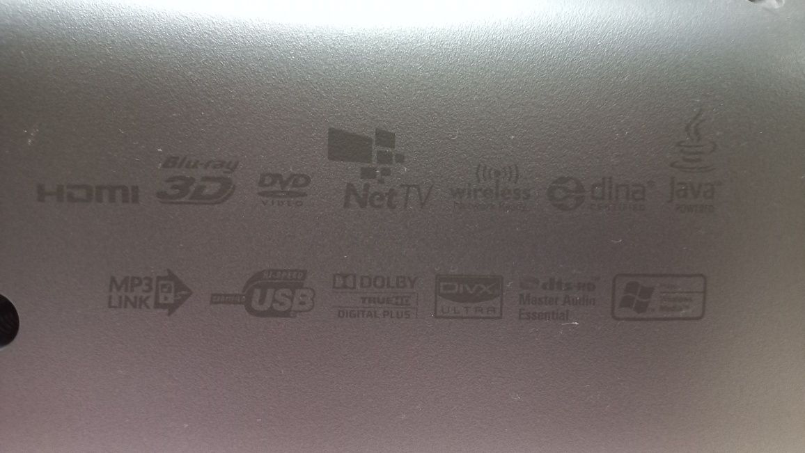 Домашний кинотеатр SoundBar
HTS9140/51