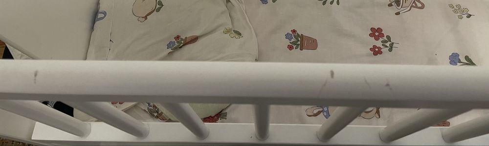 ліжечко з маятником(від народження)