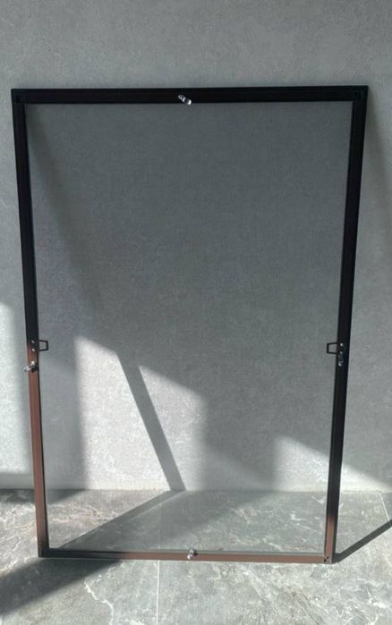 Продам москітну сітку коричневу розмір 1122 на 716 .у