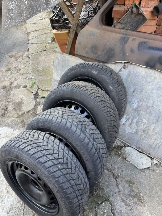 Диски з резиною r15 5.114.3 megane 3 ,scenic 3,mazda,kia,hyndai