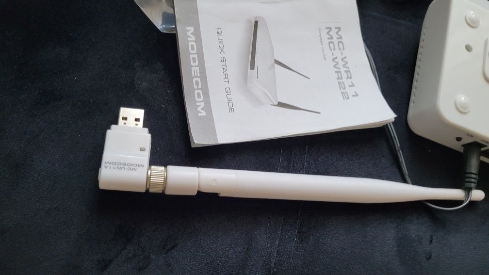 Mikrofon router modecom  mc wr 11 zasilacz Polsatu zegarek budzik