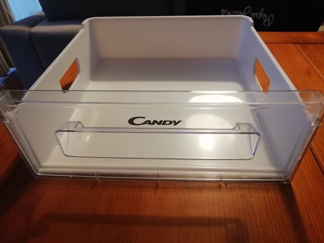 Frigorifico combinado Candy acessorios