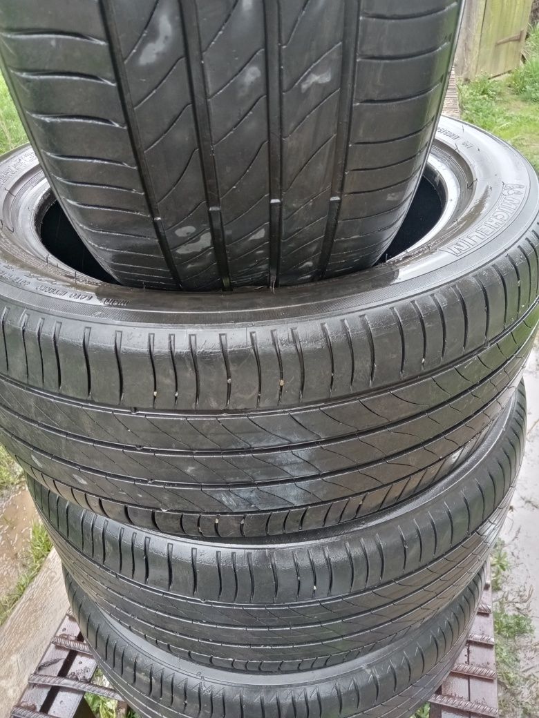 Продається колеса Michelin 225 50 R17