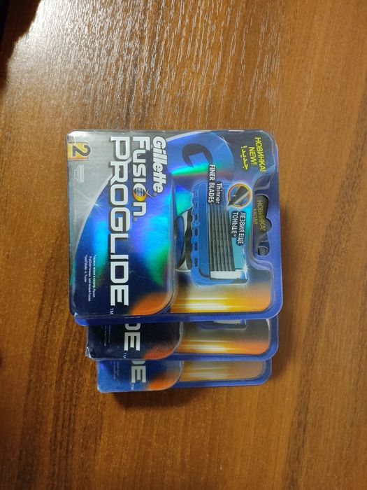 Gillette proglide 2шт