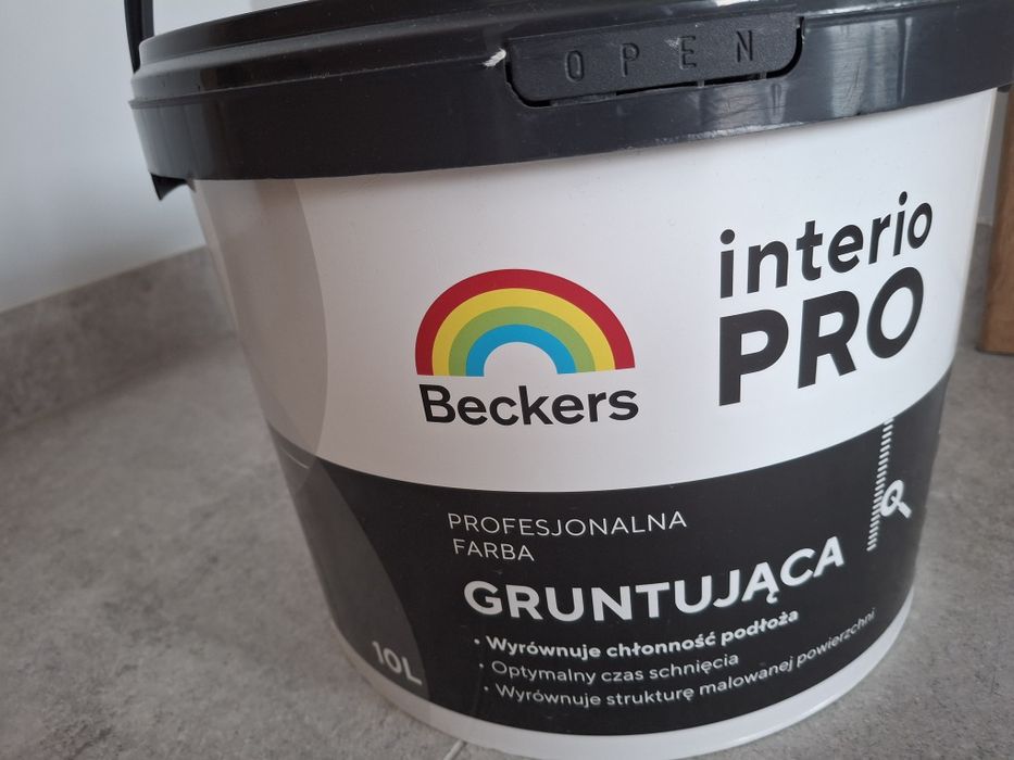 Beckers Farba gruntującą 10l