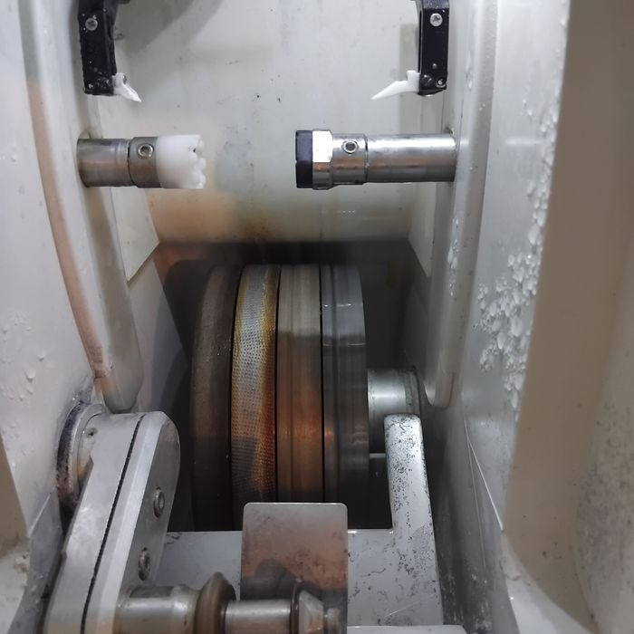 Станок для оптики Huvitz HPE-7000+ брокер CAB-4000