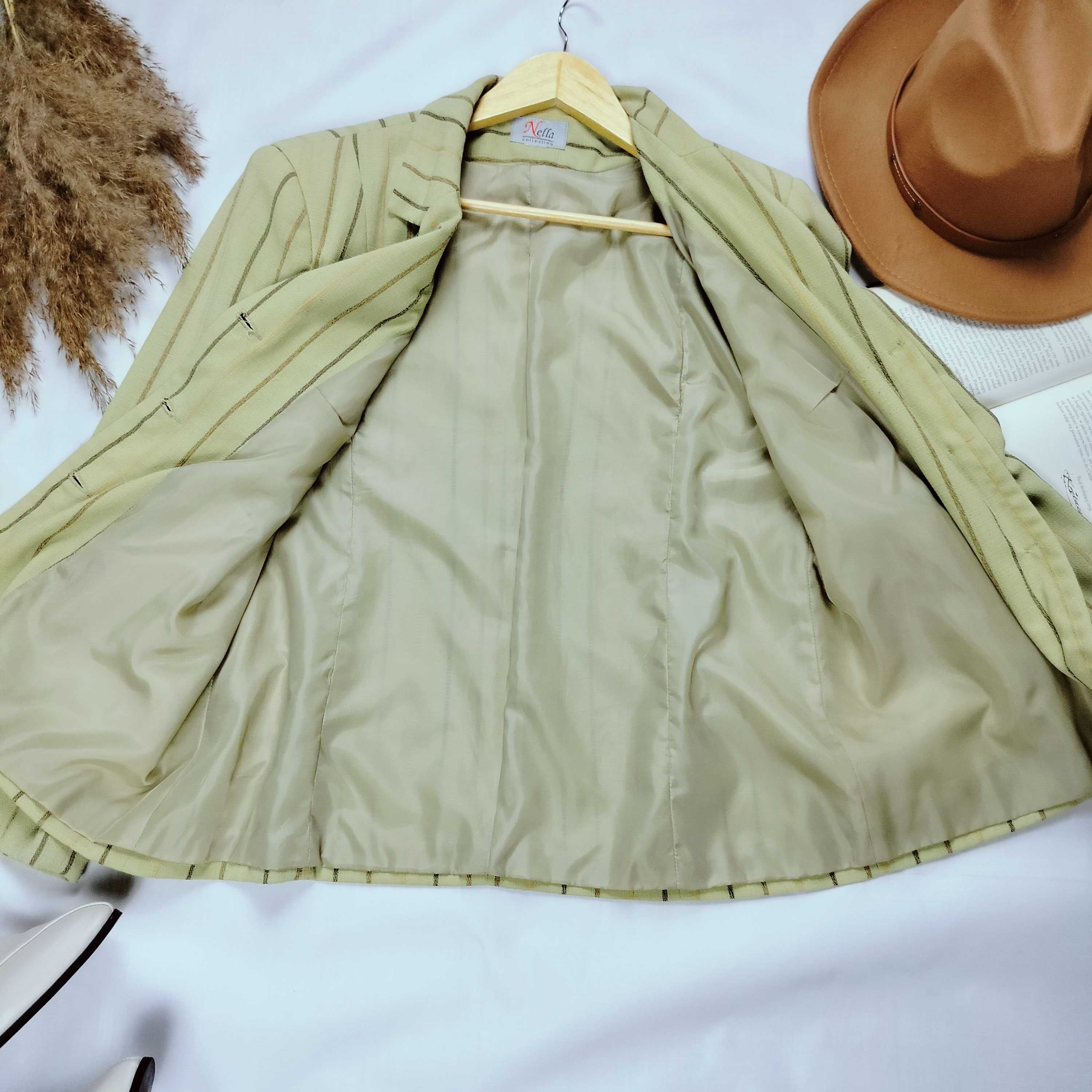 Damski zielonym żakiet w stylu vintage w rozmiarze L 40