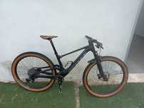 Bicicleta Scott  Spark RC como nova