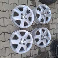 toyota yaris  corolla  4x100  roz 15 et45