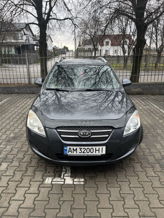 Продам KIA Ceed 2008 року 1.6 бензин