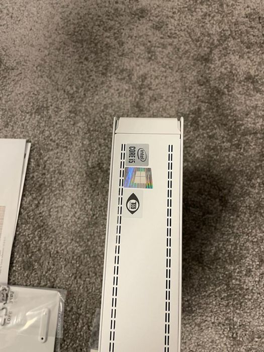 Nowy Mini Komputer Fujitsu Esprimo Q7010