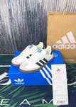 Nowe\Powietrze*airDamskieAdidasSambaSupremeWhite UnisexTrampki 43