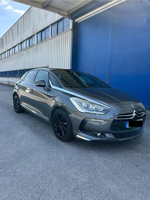 Citroën DS5 1.6 HDi 115cv 2012 – Elegante e Económico