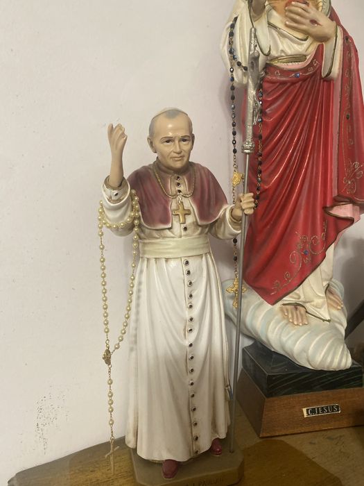 Estatuas religiosas