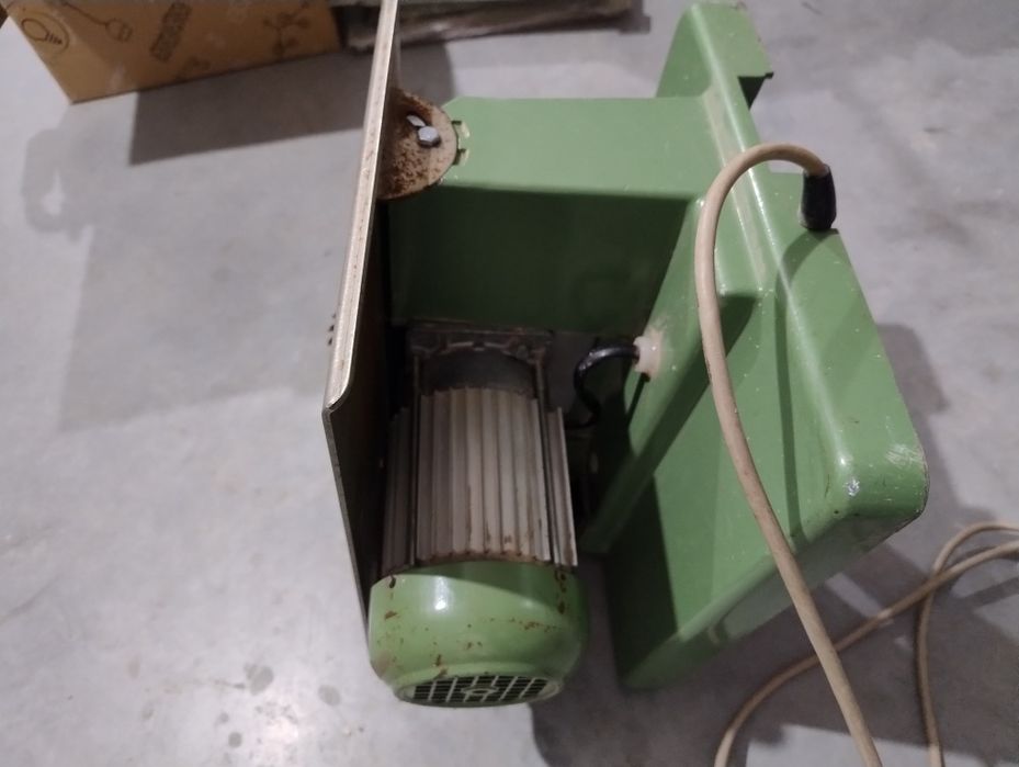 Pilarka stołowa kompaktowa