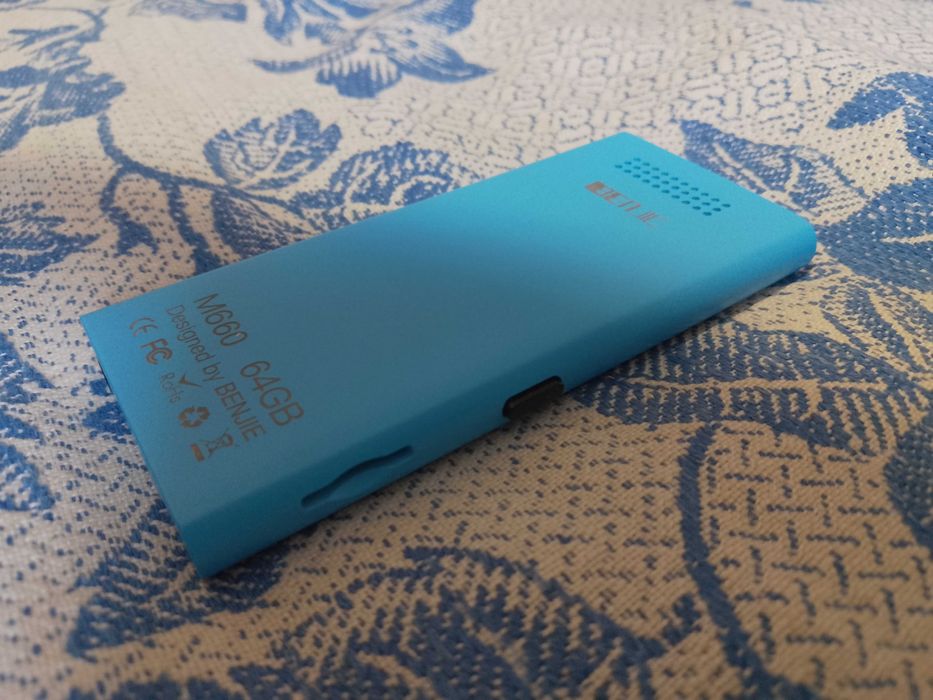 BENJIE M660 Bluetooth Lossless MP3 Player. Чудовий стан.