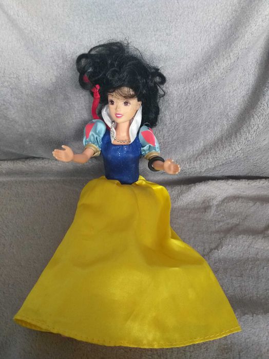 Lalka Disney Ķrólewna Śnieżka