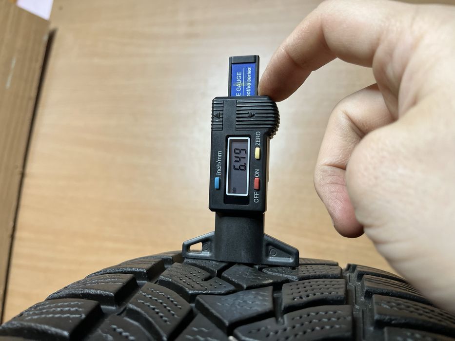 215/60 R 16 Dunlop Winter Sport 5 Зима комплект шини