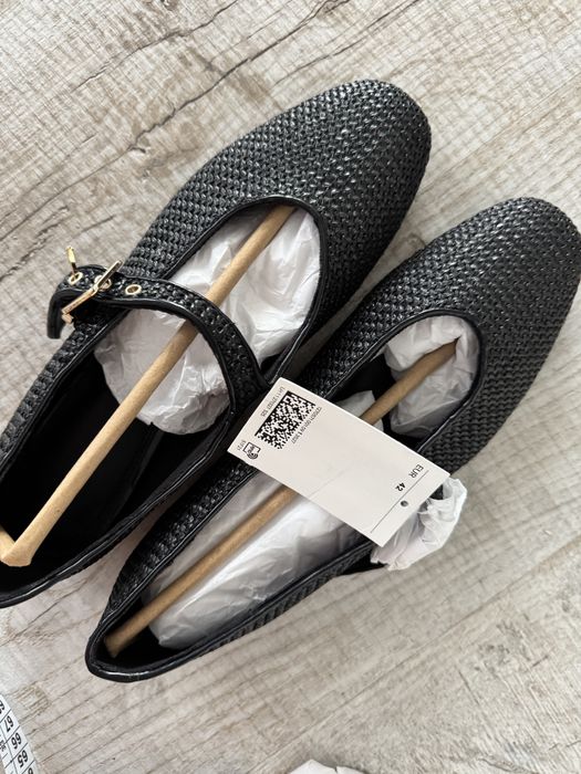 Балєткі. Туфли. Мери джейн. H&M. Балетки.