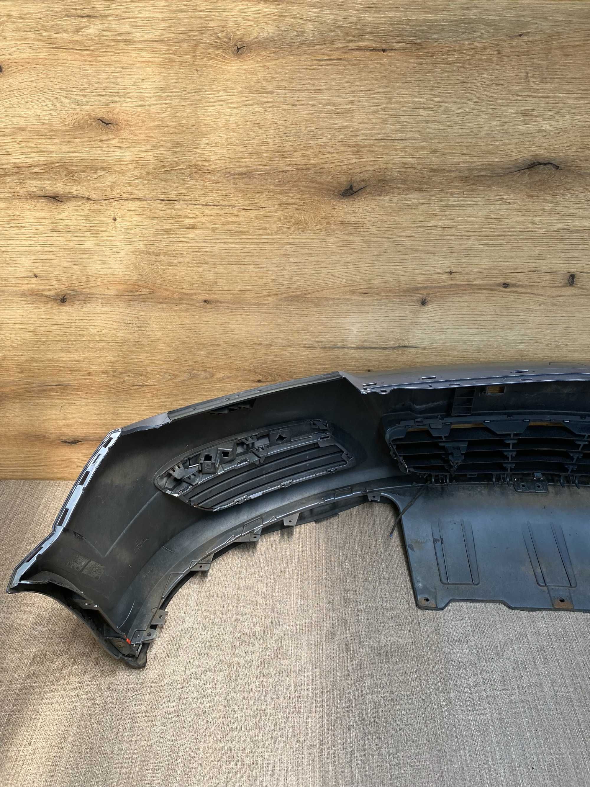 Zderzak przedni Opel Astra 3 w kolorze z163