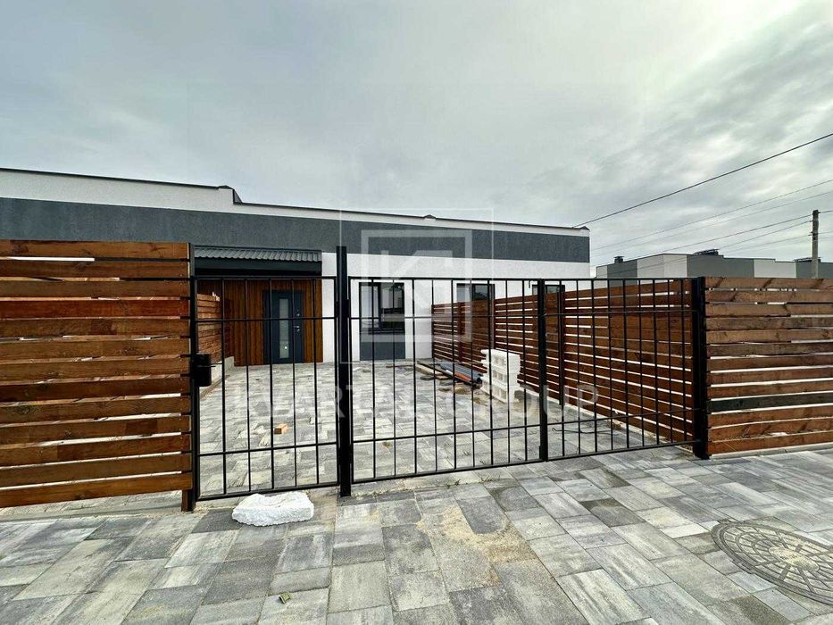 Сучасний Таунхаус в Гостомелі з ремонтом та меблями! Газ