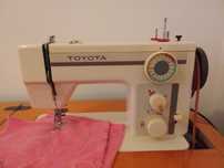 Maquina de Costura TOYOTA