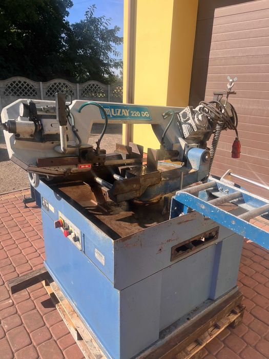 Piła, przecinarka taśmowa do metalu UZAY MAKINA 220 DG