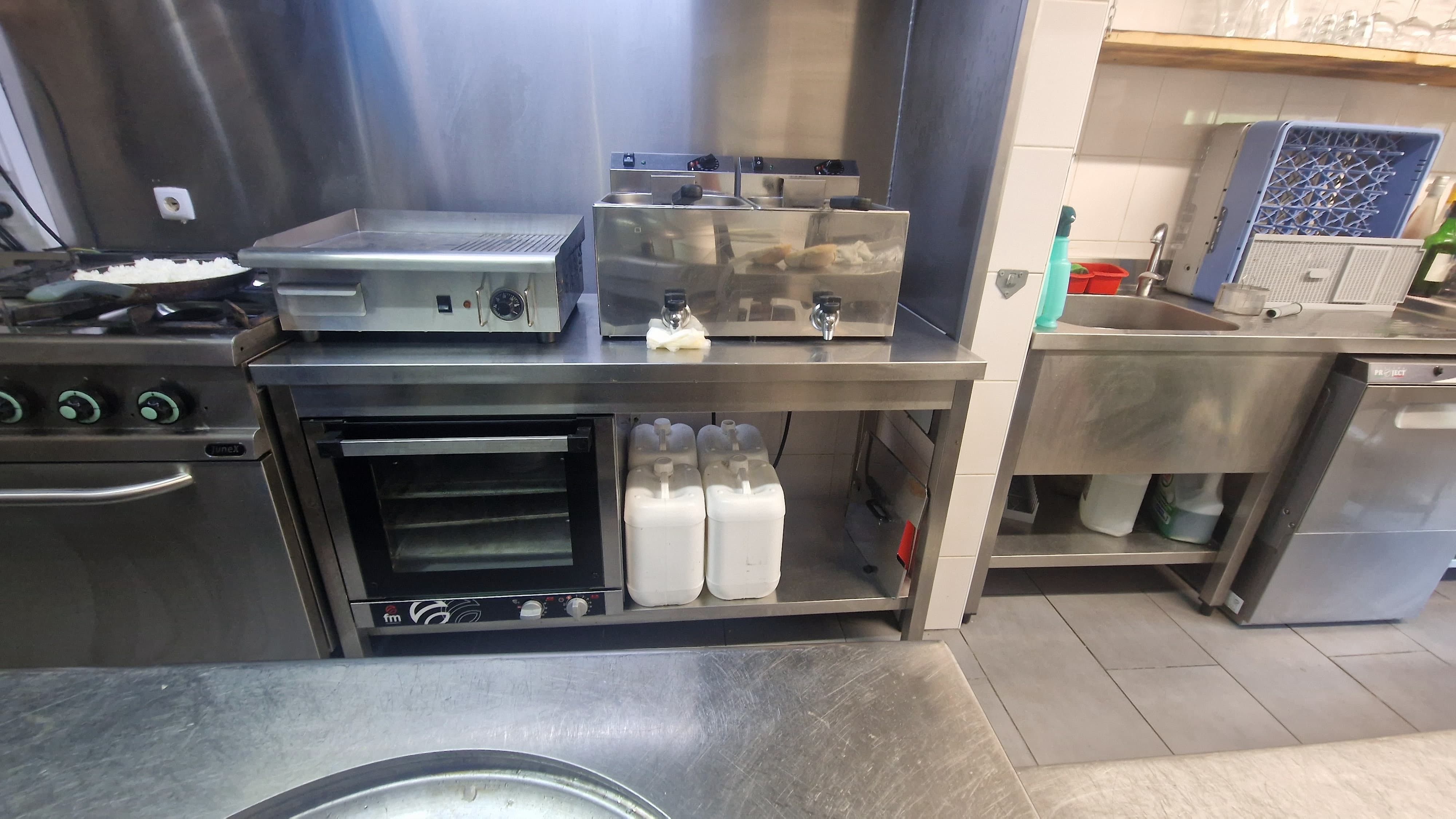 Vendo Recheio de Cozinha de Restaurante - Ótimo Estado!