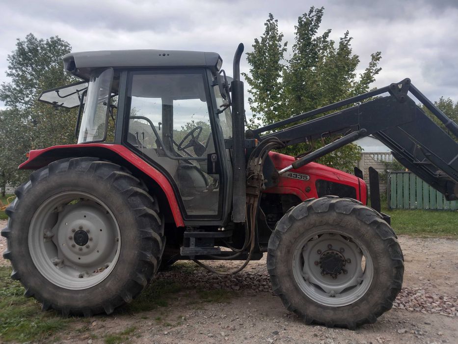 Massey Ferguson 4335 TUR