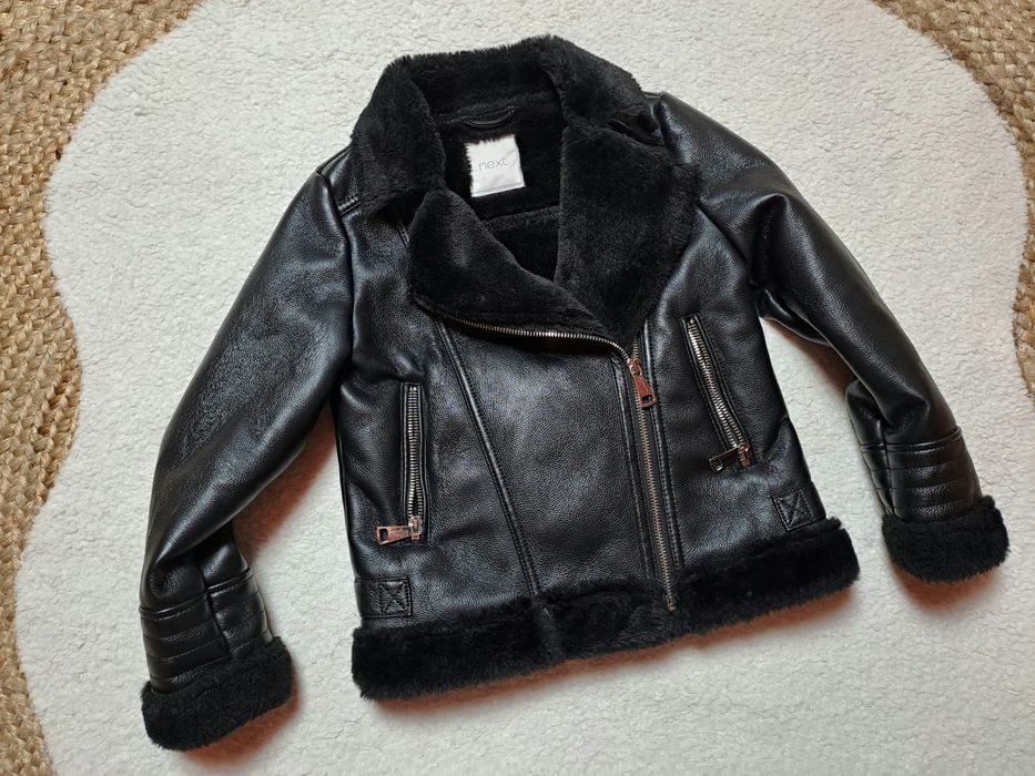 Kożuszek ramoneska na zime Next 122cm.