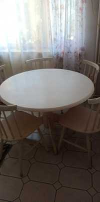 Stół biały okrągły oraz 4 krzesła