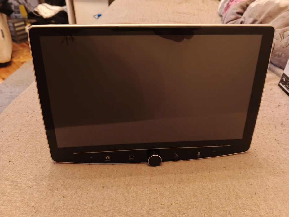 Андроїд магнітола з карплей і навігація