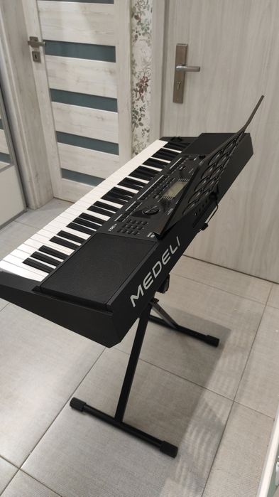 Keyboard Medeli M361