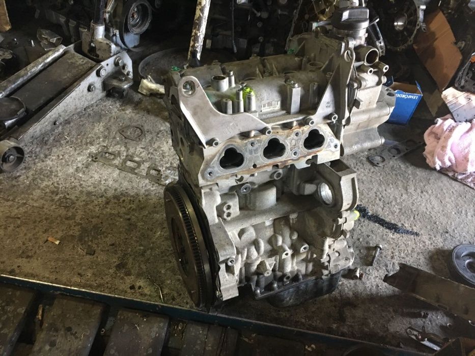 Двигатель 1.6 AKL BFQ AVU BCB 1.9TDI AGR ASV AHF мотор турбина