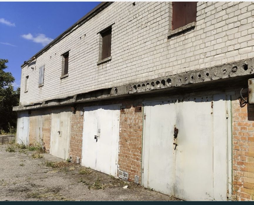 Прощам гараж в гаражному кооперативі